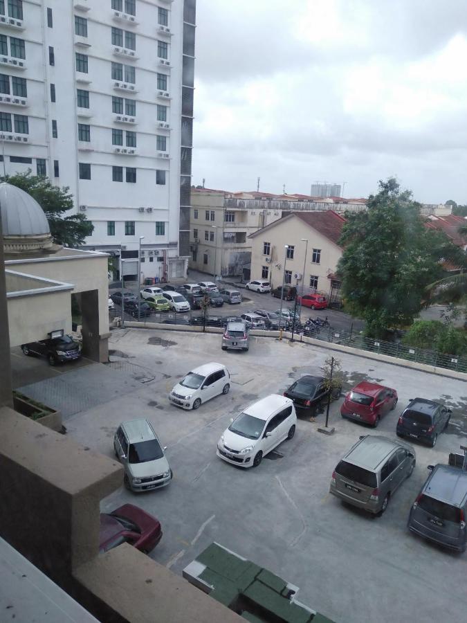Risqi Apartment 2 Bedroom Wakaf Che Yeh Kota Bharu Esterno foto