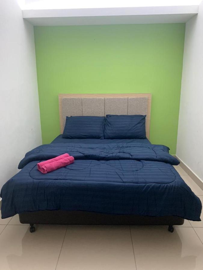 Risqi Apartment 2 Bedroom Wakaf Che Yeh Kota Bharu Esterno foto