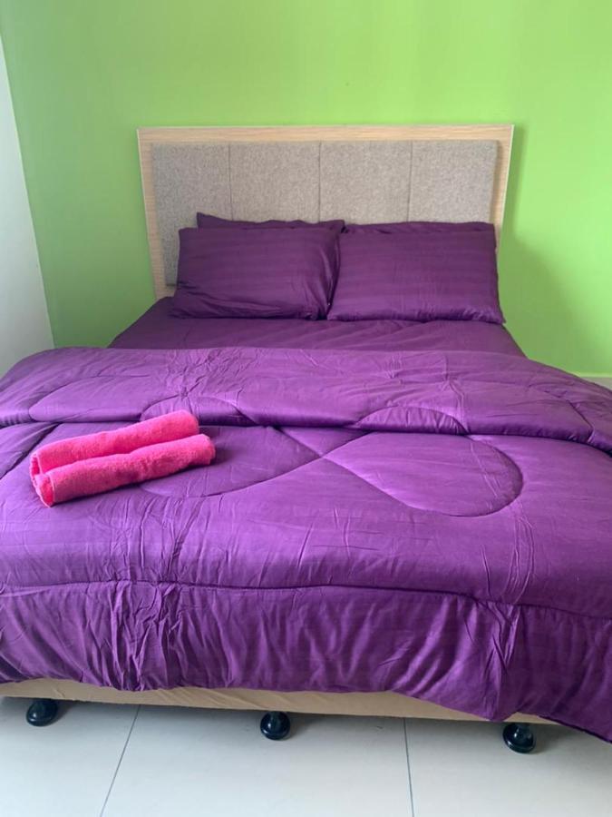 Risqi Apartment 2 Bedroom Wakaf Che Yeh Kota Bharu Esterno foto